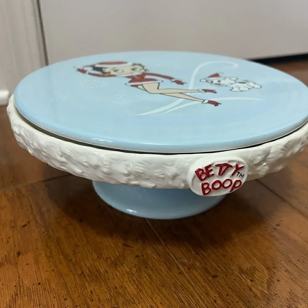 ⚡CLOSET CLEAR-OUT: PRICE DROP⚡ BETTY BOOP CAKE stand and DESSERT SERVER plate